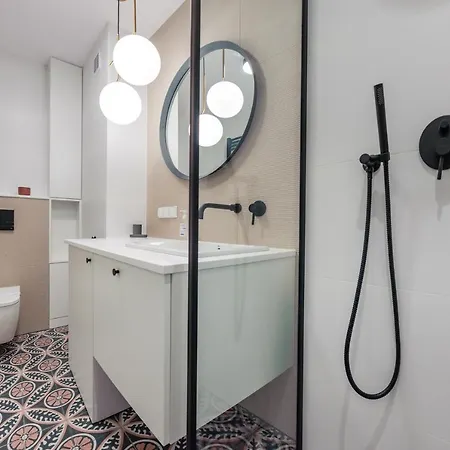 Ii Jastrzebia Gora, Sun & Snow *