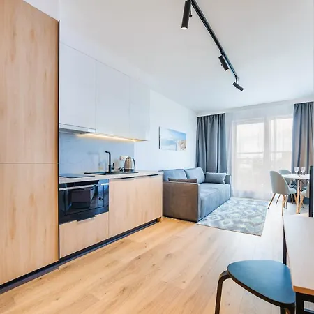 Ii Jastrzebia Gora, Sun & Snow Jastrzębia Góra